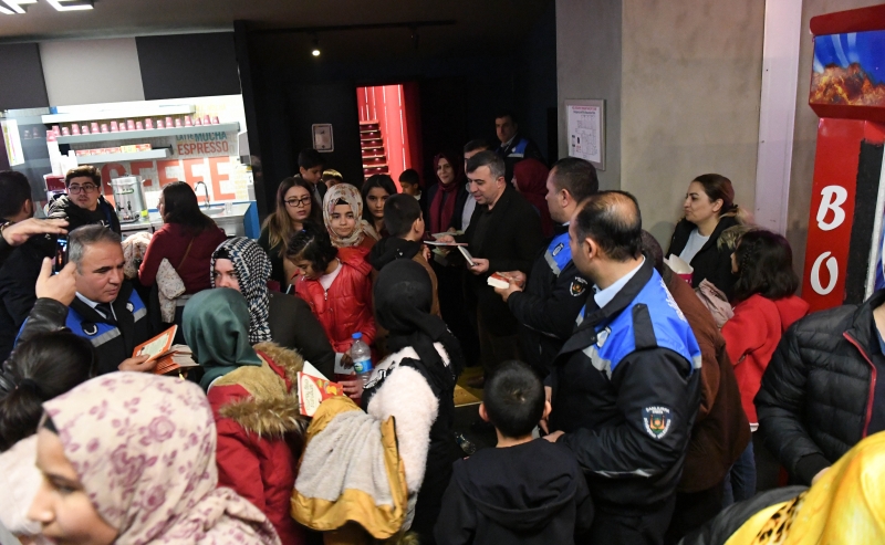 ÖĞRENCİLER BU FİLMİ ÇOK SEVDİ