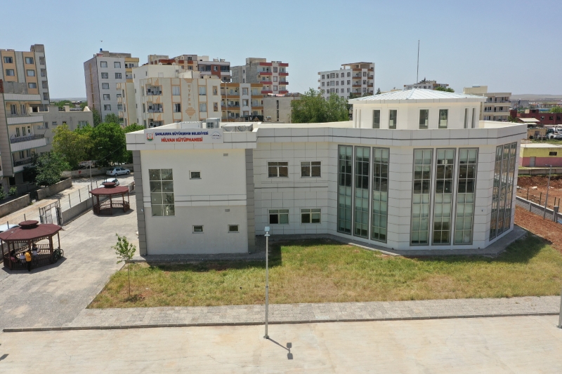 ÖĞRENCİLER, HAYALLERİNE KÜTÜPHANELERDE HAZIRLANIYOR