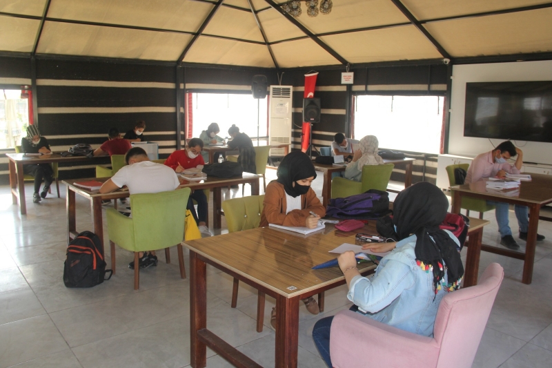 ÖĞRENCİLERDEN BAŞKAN KUŞ’A TEŞEKKÜR.