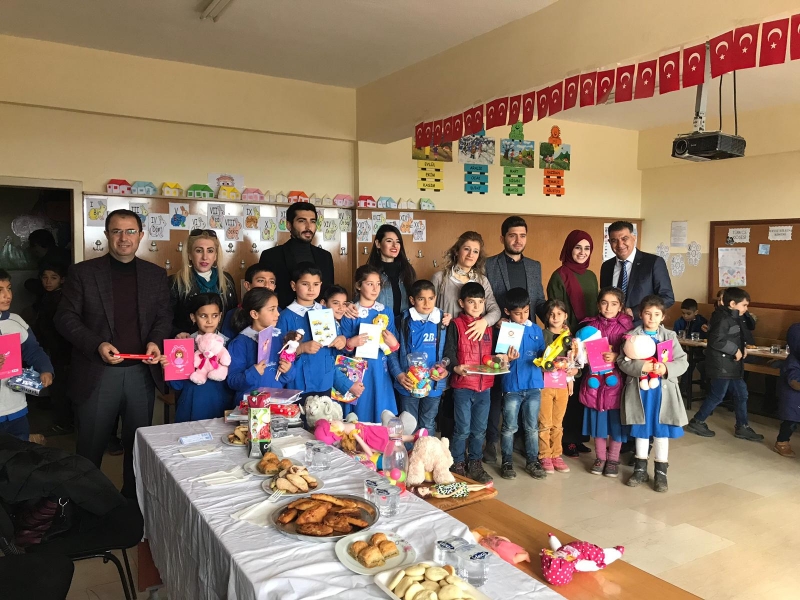 Oku Paylaş Projesinde Yüzler Güldü