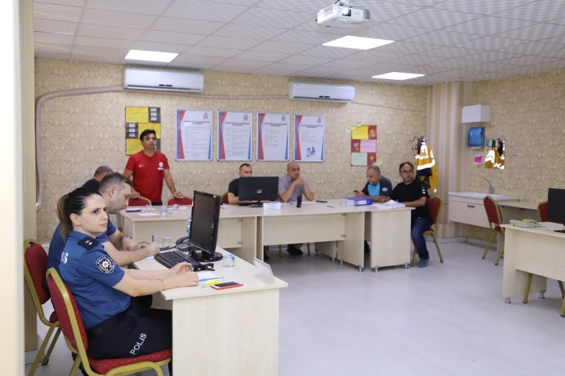 Önce Eğitim, Sonra Tatbikat!