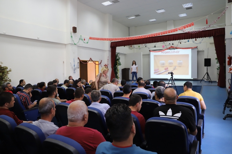 Özel Bakım Gerektiren Bireylere Ağız ve Diş Sağlığına Yönelik Eğitim Gerçekleştirildi.