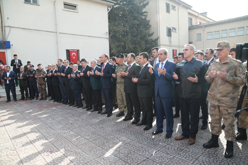 Özel Harekat Polisleri Dualarla Uğurlandı