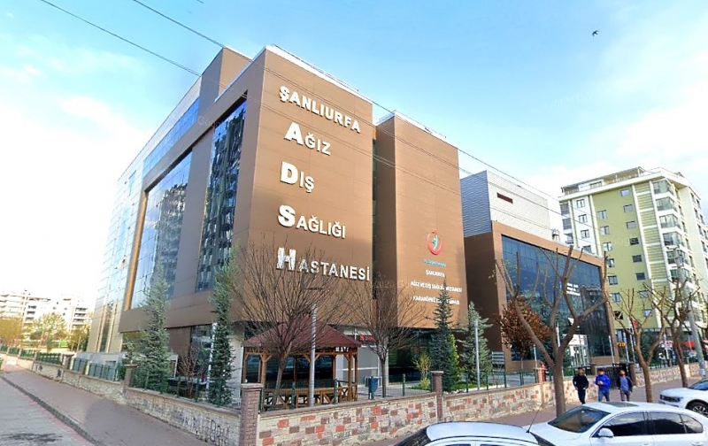 Ramazanda ağız ve diş bakımına önem verilmeli.