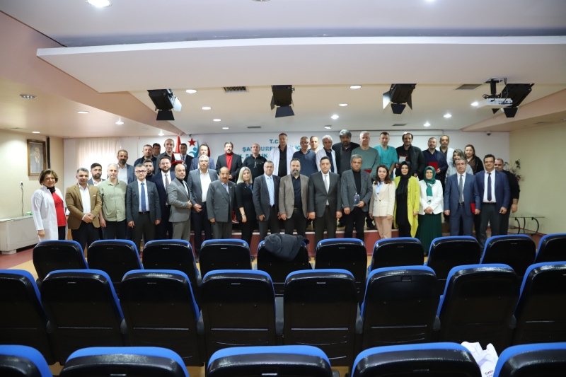 Sağlığa Adanmış 25 yıla plaket.