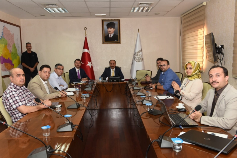 Sağlık alanında sunulan hizmetler ile ilgili il değerlendirme toplantısı gerçekleştirildi.