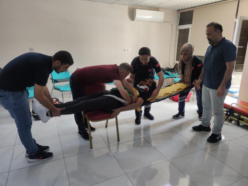 Sağlık Çalışanlarına Travma İleri Yaşam Desteği Eğitimi Verildi.