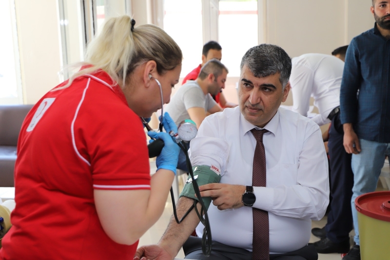 Sağlık Çalışanlarından Örnek Davranış.