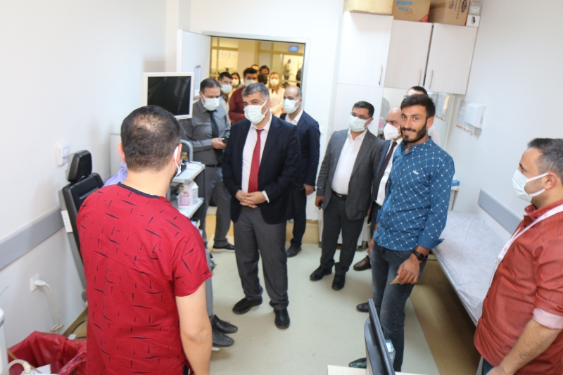 SAĞLIK MÜDÜRÜ GÜLÜM SİVEREK DEVLET HASTANESİNİ ZİYARET ETTİ