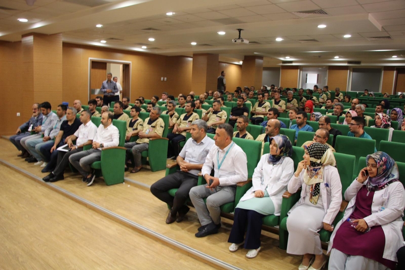 Sağlıkta Kalite Standartları konularının yerine getirilmesinde ki eksiklikler konuşuldu.