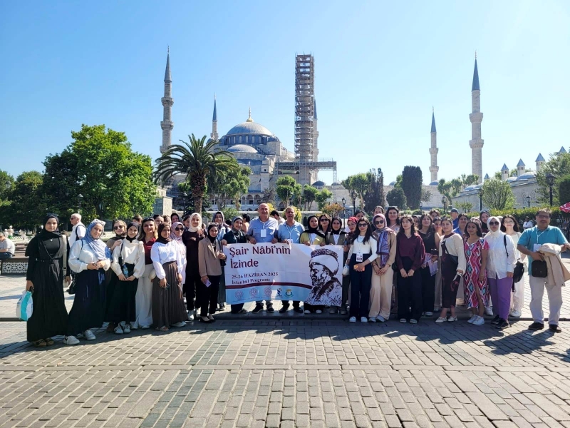 Şair Nâbî Üsküdar Karacaahmet’teki mezarı başında anıldı