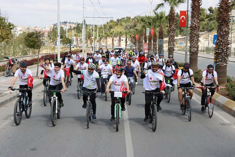 ŞANLI KURTULUŞ İÇİN PEDAL ÇEVİRDİLER