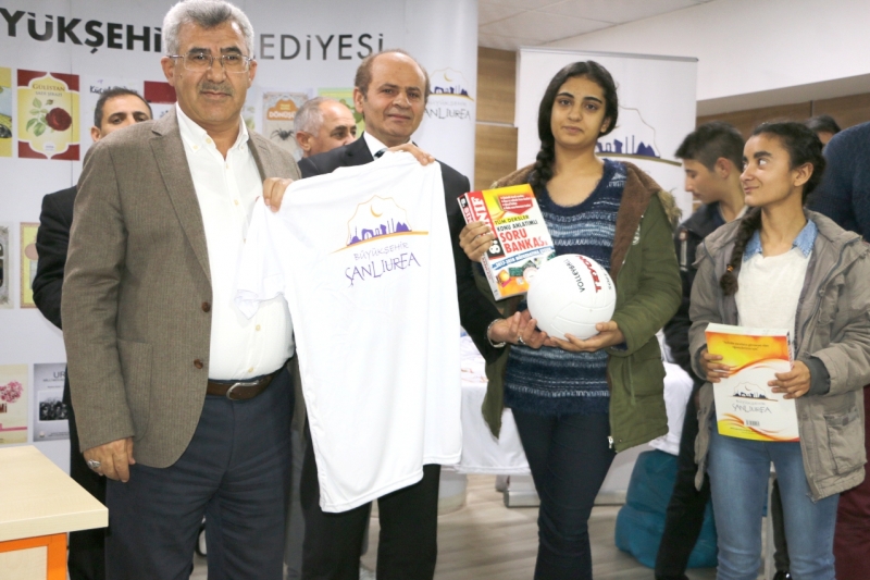 Şanlıurfa Büyükşehirle Okuyor