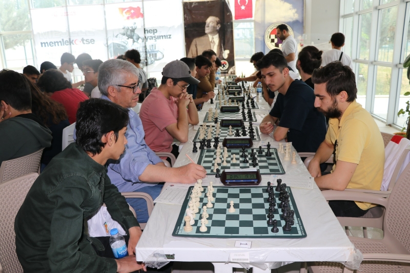 ŞANLIURFA BÜYÜKŞEHİR BELEDİYESİ’NDEN 19 MAYIS SANTRANÇ TURNUVASI