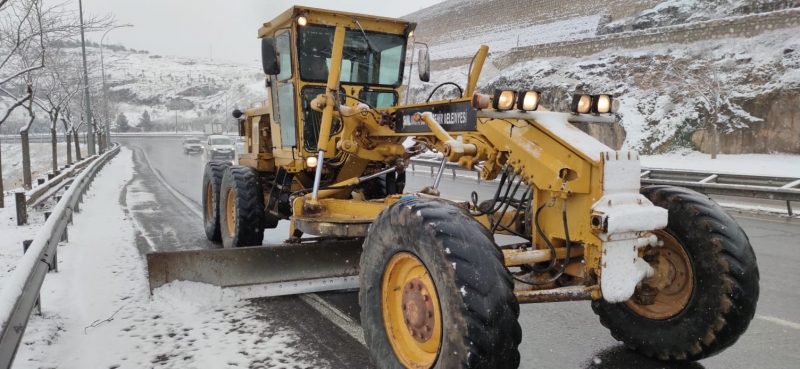 Şanlıurfa güne kar ile başladı