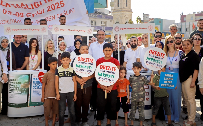 Şanlıurfa İl Sağlık Müdürlüğü'nden Akçakale'de "Sağlıklı Yaşam Yürüyüşü"