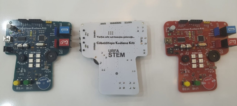 Şanlıurfa STEM ve Bilim Merkezi, Kendi Robotik Kodlama Kiti Olan "Göbeklitepe Kodlama Kiti"ni Üretti.