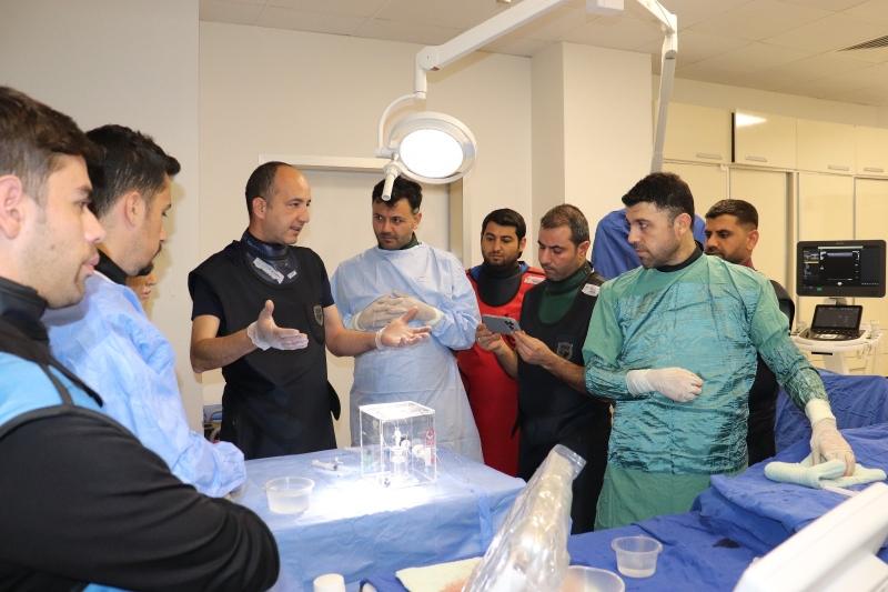 ŞANLIURFA’DA BİR İLK: TARE TEDAVİSİ ARTIK HARRAN ÜNİVERSİTESİ HASTANESİ’NDE UYGULANIYOR