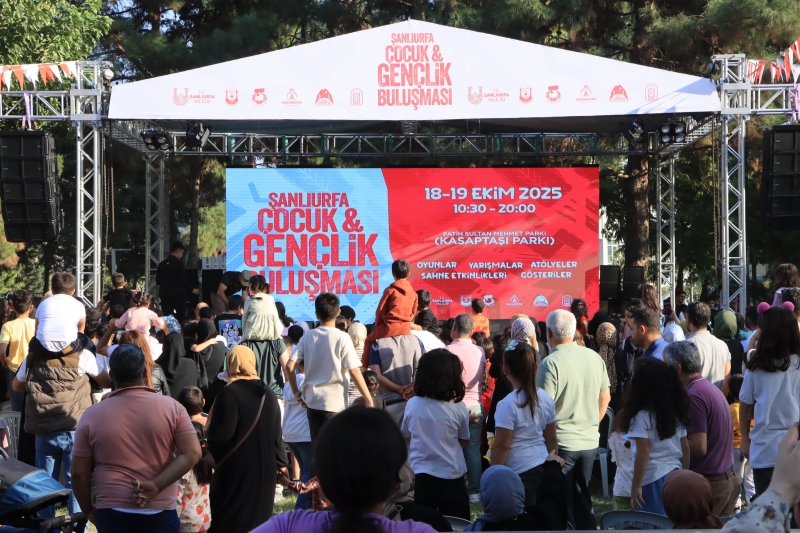 ŞANLIURFA’DA ÇOCUK VE GENÇLİK BULUŞMASI YOĞUN İLGİ GÖRDÜ