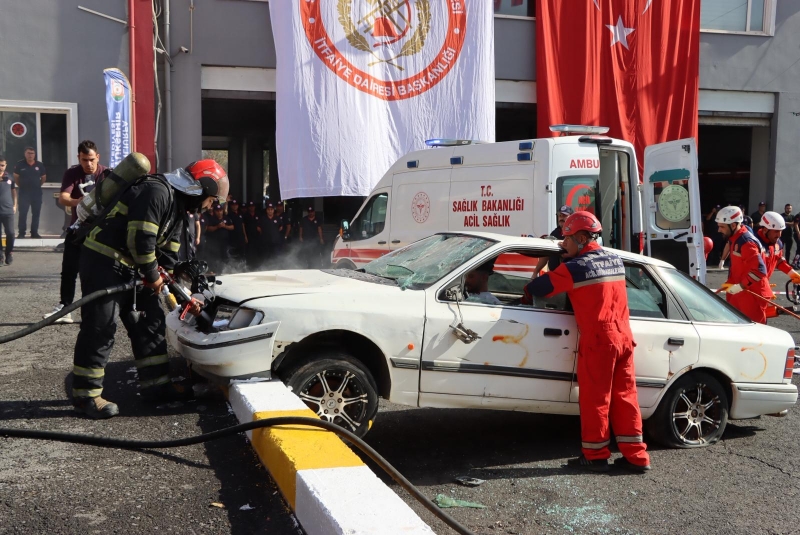 ŞANLIURFA’DA GERÇEĞİ ARATMAYAN TATBİKAT GERÇEKLEŞTİRİLDİ