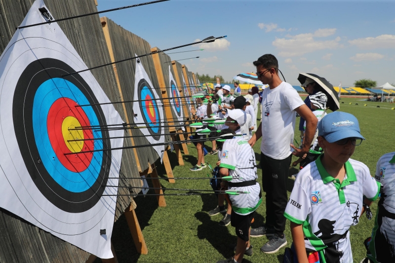 ŞANLIURFA'DA GÖBEKLİTEPE CUP 3 AÇIK HAVA OKÇULUK YARIŞMASI HEYECANI