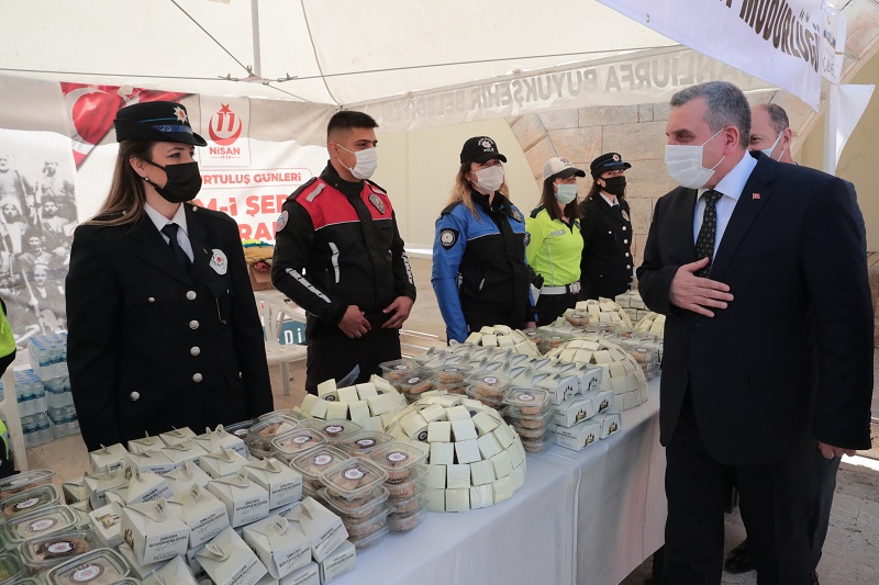 ŞANLIURFA'DA ŞEHİTLER İÇİN MEVLİD OKUTULDU