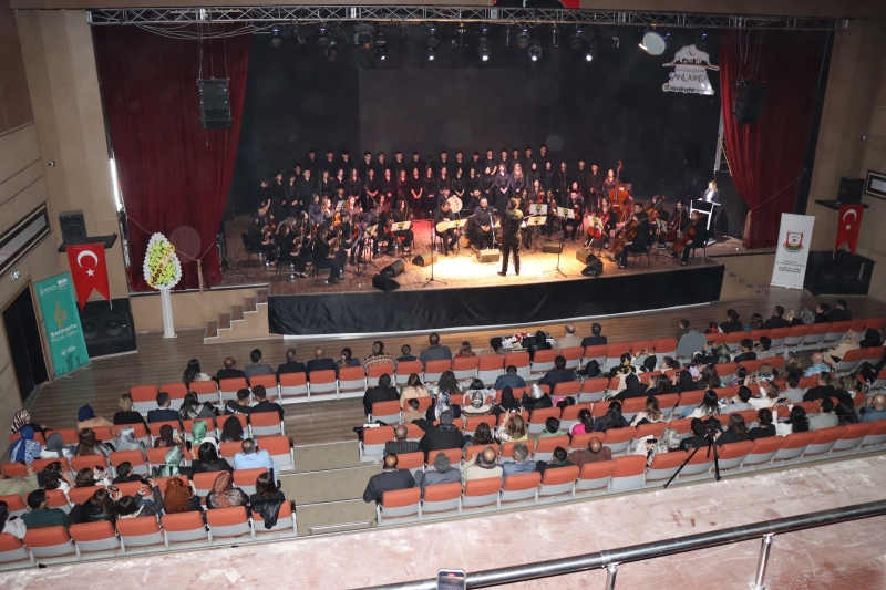 ŞANLIURFA’DA ÂŞIK VEYSEL EZGİLERİ YANKILANDI