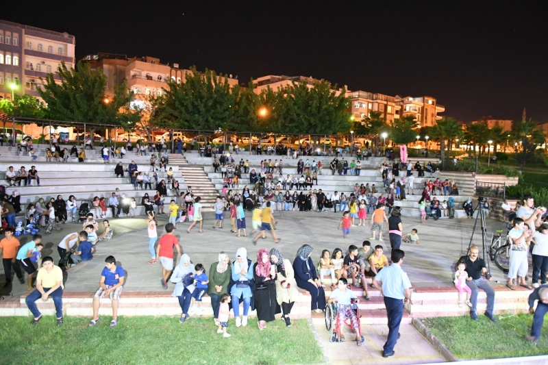 ŞANLIURFA'DA YAZ KONSERLERİNE YOĞUN İLGİ