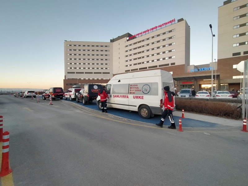 Şanlıurfa'dan Elazığ'a Destek