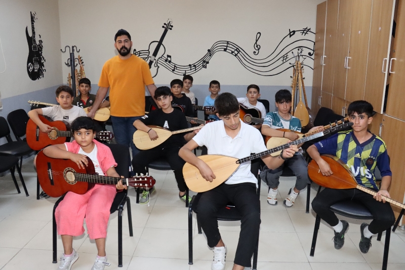 ŞANLIURFALI ÇOCUKLAR, BÜYÜKŞEHİR İLE YETENEKLERİNİ KEŞFEDİYOR