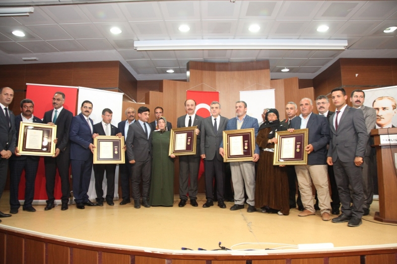Şanlıurfalı Şehitlere Devlet Övünç Madalyası