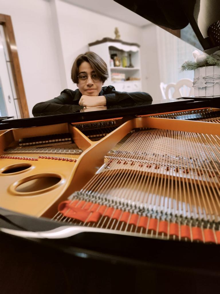 Şanlıurfa'lı Taylan Özgür Şakır'den  Piyanoda Uluslararası Başarı