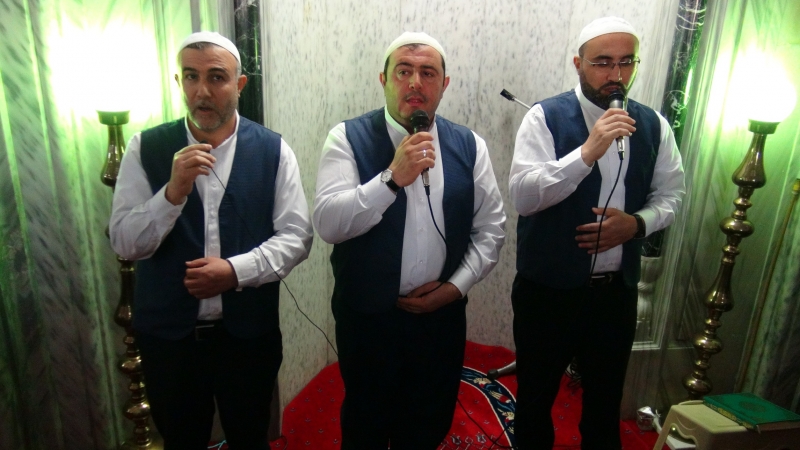 Şanlıurfalılar Şehitlerini Dualarla Andı