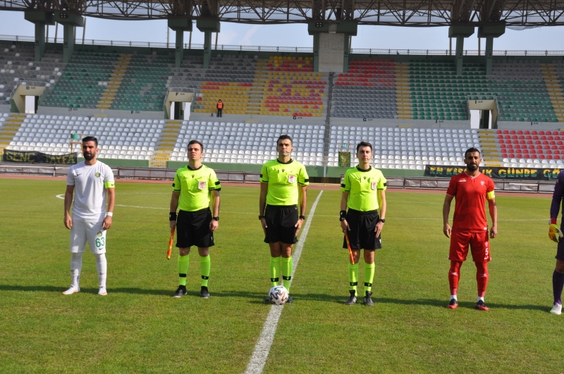 ŞANLIURFASPOR'DA HAKEME TEPKİ