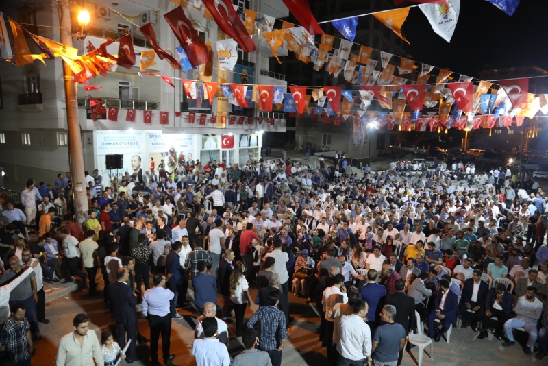 Seçim Bürosunun Açılışı Mitinge Dönüştü