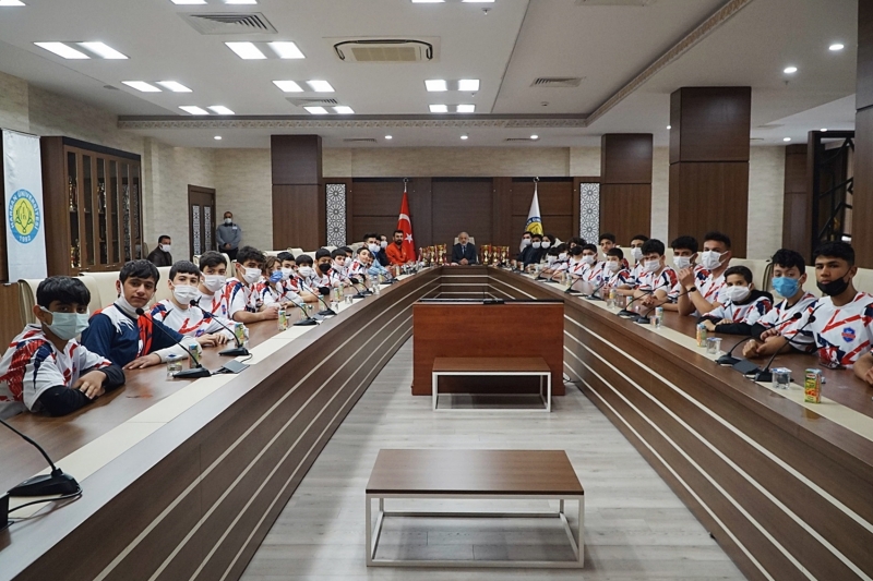 Şehrimizin Voleybol Alt Yapısı Harran Üniversitesi’ne Emanet