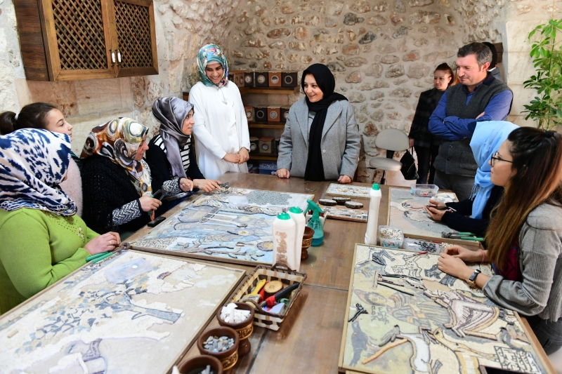 SEMA ÇİFTÇİDEN SANAT SOKAĞINDAKİ KURSLARA DAVET