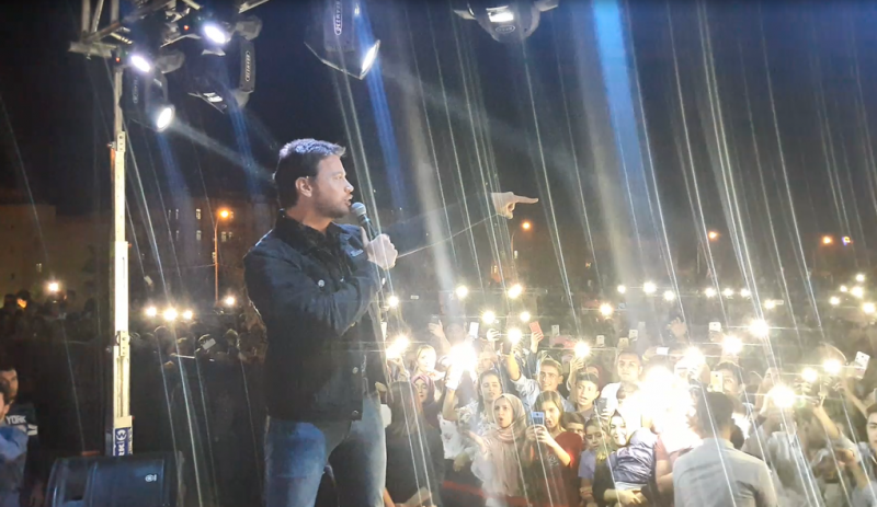 NOVADA PARK’TA SİNAN AKÇIL KONSERİNE REKOR KATILIM