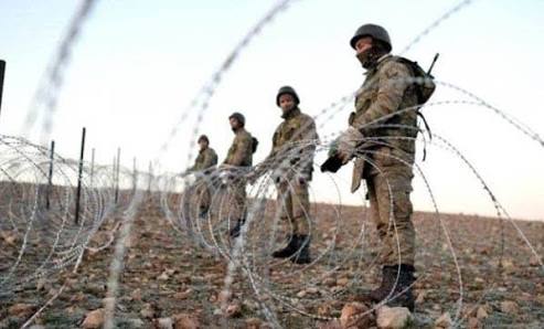 Sınırı geçmeye çalışan bir terörist yakalandı