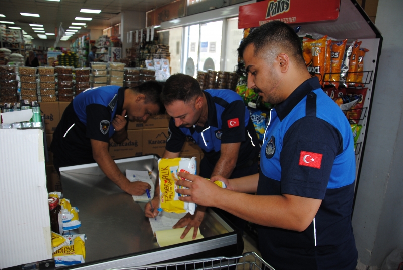 Son kullanma tarihi geçmiş ve bozulmuş ürün satan 42 işletmeye ceza kesildi