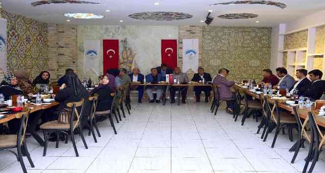 Soylu şehit ve gazi aileleri ile iftarda buluştu