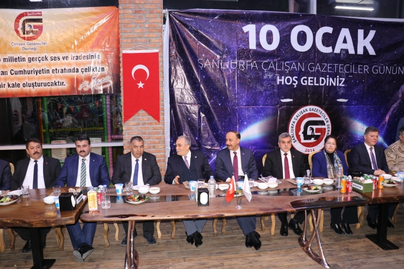 ŞUÇGAD, GAZETECİLER GECESİ DÜZENLEDİ