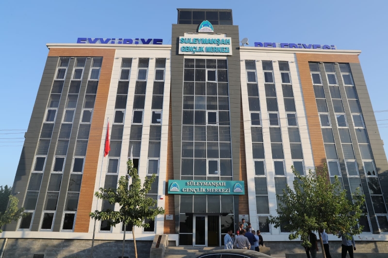 Süleymanşah Gençlik Merkezi Büyük Beğeni Kazanıyor