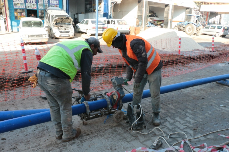 SURUÇ, BÜYÜKŞEHİRLE KESİNTİSİZ SAĞLIKLI İÇME SUYUNA KAVUŞUYOR