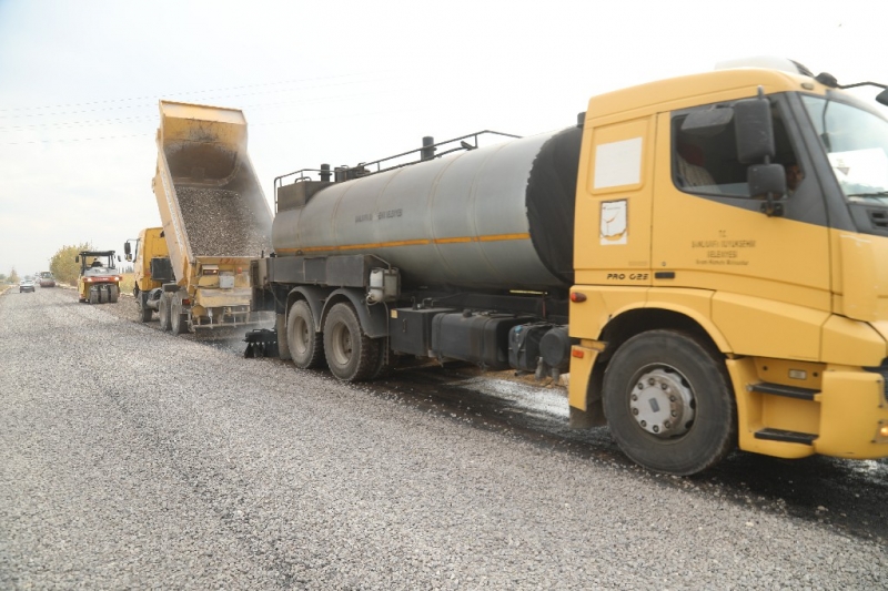 SURUÇ KIRSALI KIŞ ÖNCESİ SATHİ ASFALTLA BULUŞUYOR