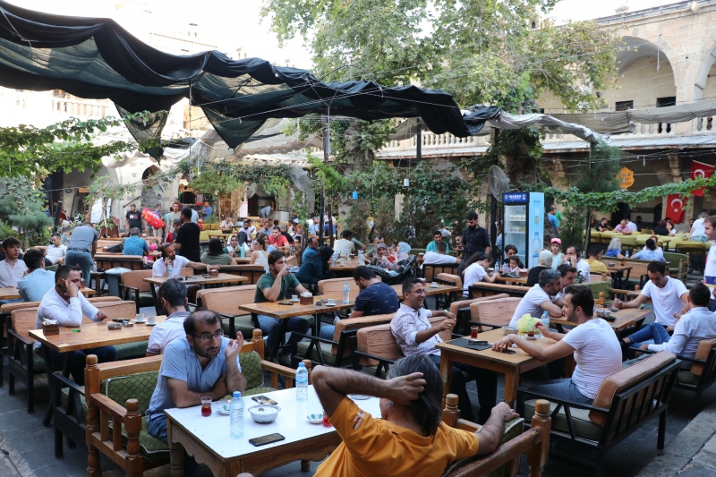 TARİHİ GÜMRÜK HANI’NDA URFA EZGİLERİ YANKILANDI