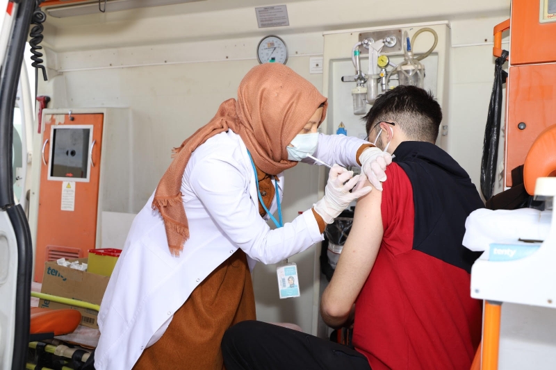 “TARİHİN SIFIR NOKTASI” GÖBEKLİTEPE’DE TURİSTLER AŞILANIYOR