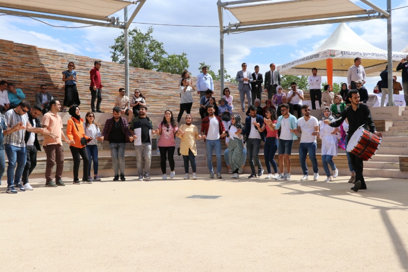 TARİHİN SIFIR NOKTASI” GÖBEKLİTEPE’DE URFA TÜRKÜLERİ YANKILANDI