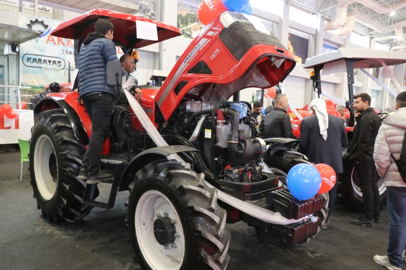 TARIM FUARI ZİYARETÇİLERİNİ AĞIRLAMAYA DEVAM EDİYOR