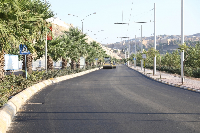 Trambüs Yolları Asfaltlanıyor